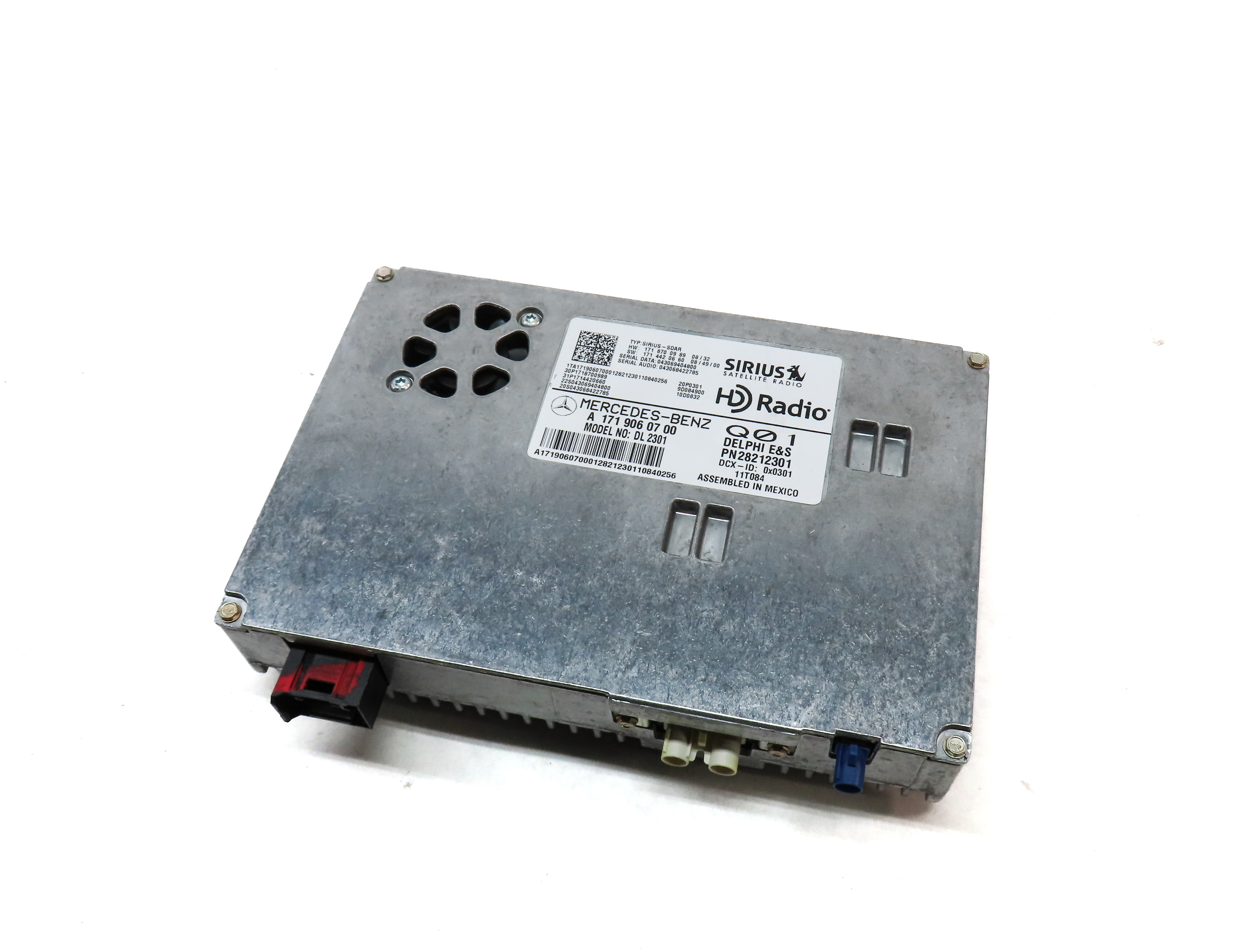 2011 MERCEDES GL450 (X164) SIRIUS SATELLITE RADIO CONTROL MODULE — exact item pictured
